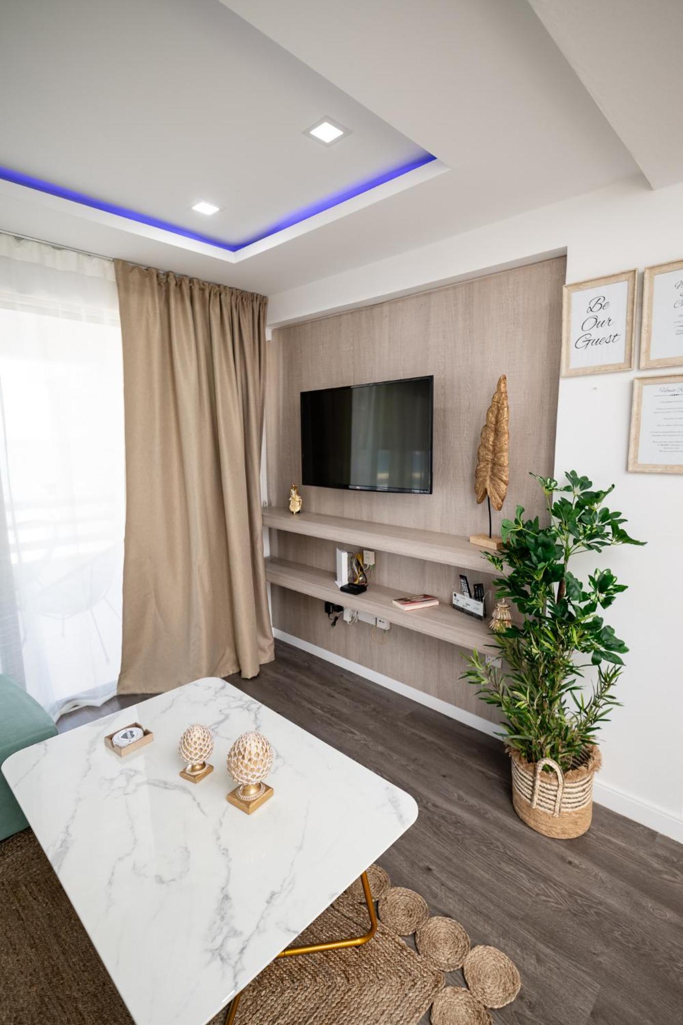 Lazuli Beachfront Sea View Ap144 Διαμέρισμα Λάρνακα